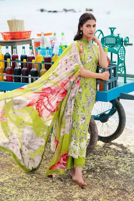 SAPPHIRE -3PC KARANDI Bana Dori Printed Shirt With Printed Duppta DF-KR-04