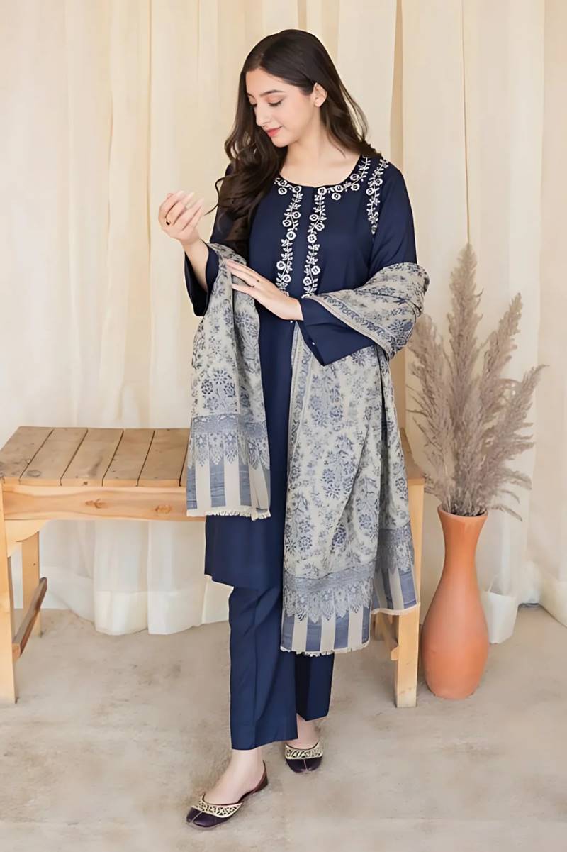 Blue Lawn 3Pcs Suit