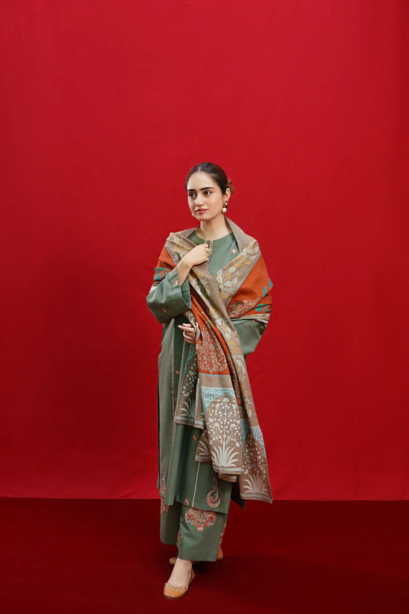 Urge – Luxury Lawn 3PC – Jacquard Monar Printed Dupatta
