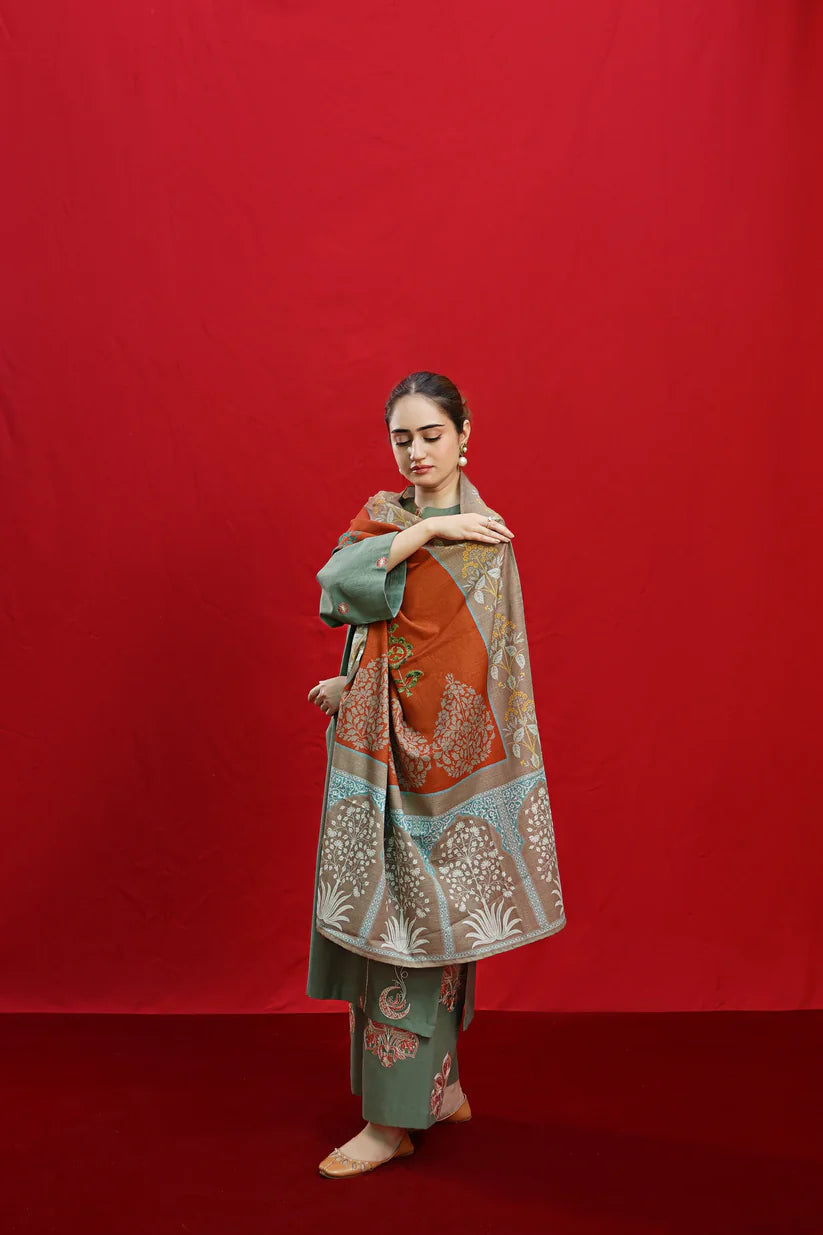 Urge – Luxury Lawn 3PC – Jacquard Monar Printed Dupatta