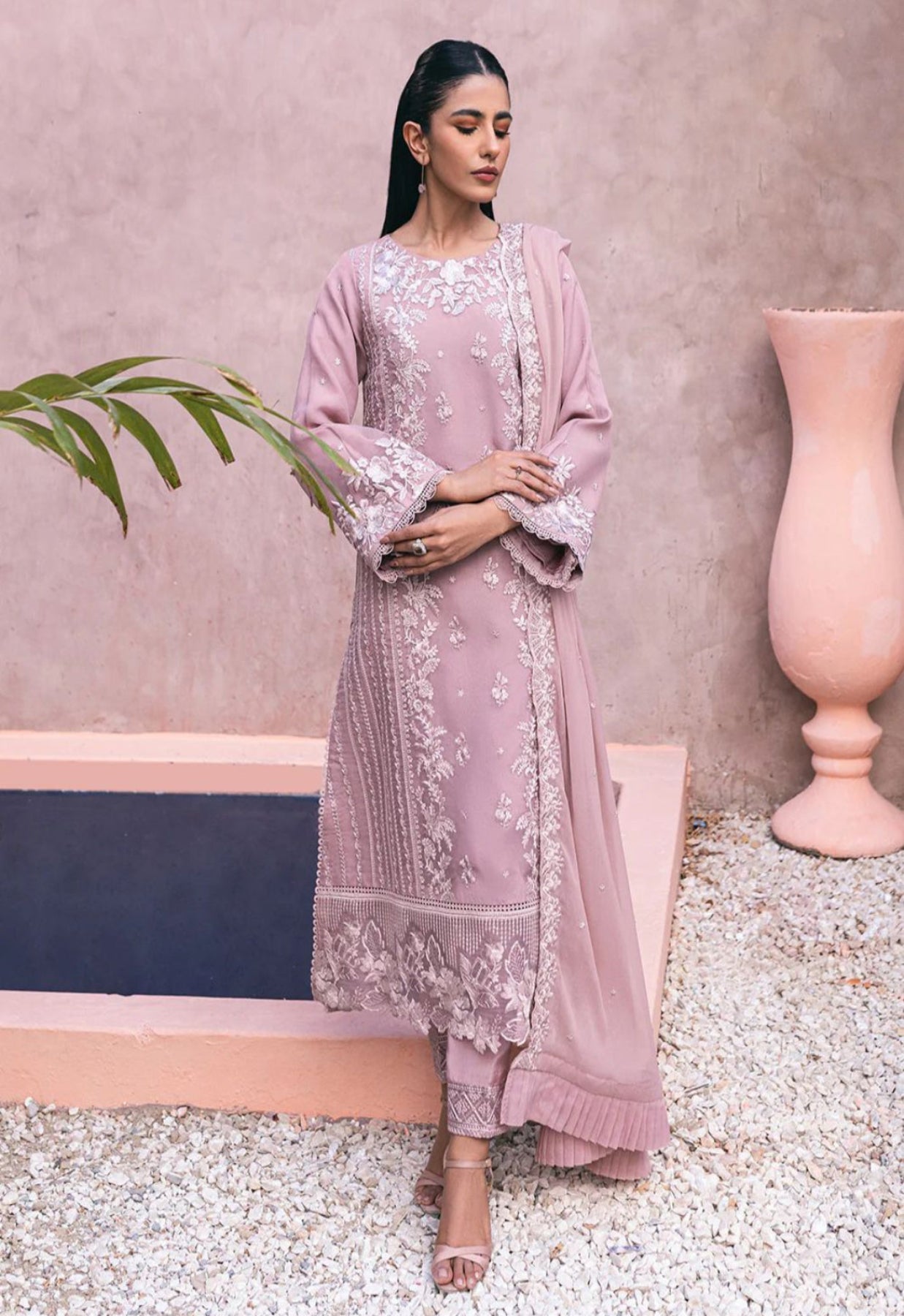 Chiffon Fully Heavy Embroidered Dress / Unstitched 3Pcs / DF-FCY-10