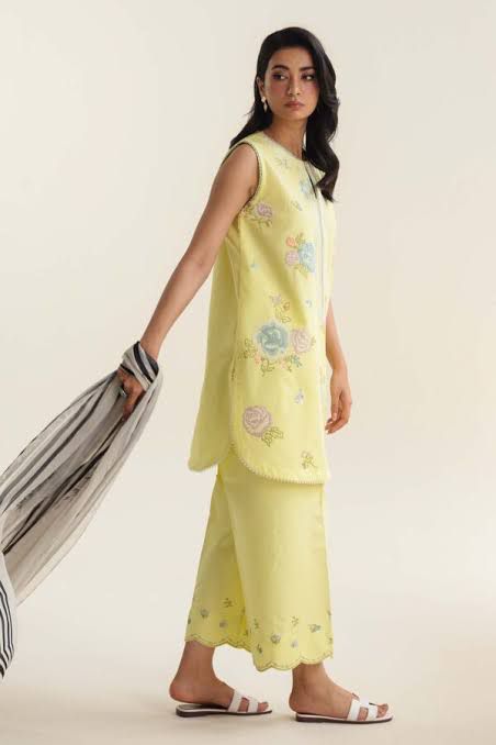 Zara Shahjahan – Embroidered Lawn 3PC – Summer Collection 2025