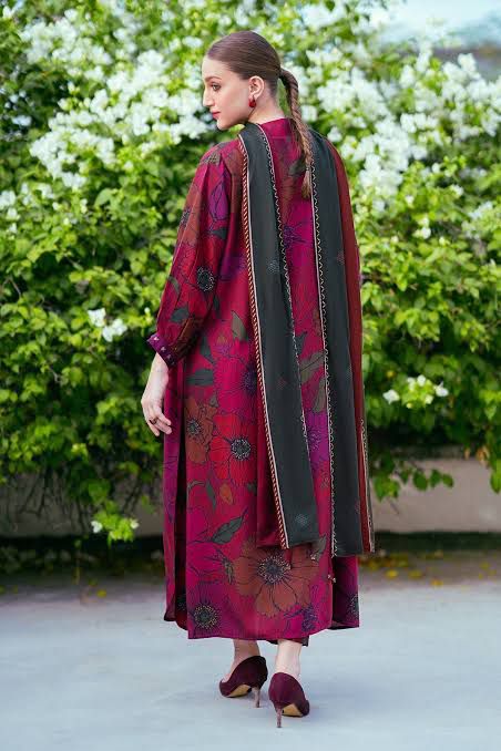 SAPPHIRE -3PC KARANDI  Bana Dori Printed  Shirt With Printed Duppta DF-KR-67
