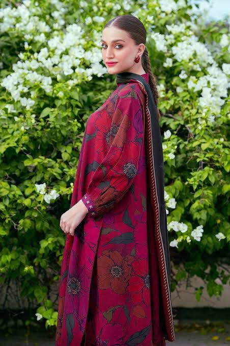 SAPPHIRE -3PC KARANDI  Bana Dori Printed  Shirt With Printed Duppta DF-KR-67