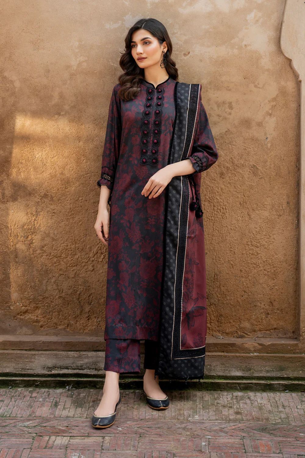 SAPPHIRE -3PC KARANDI  Bana Dori Printed  Shirt With Printed Duppta DF-KR-34