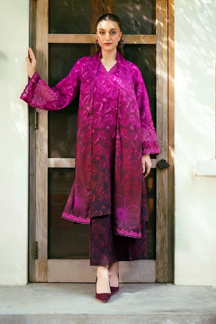 SAPPHIRE -3PC KARANDI  Bana Dori Printed  Shirt With Printed Duppta DF-KR-39