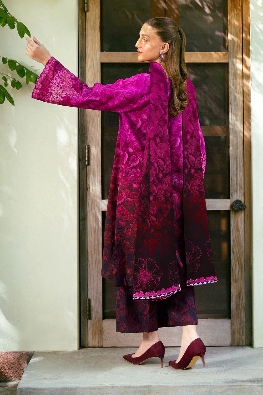 SAPPHIRE -3PC KARANDI  Bana Dori Printed  Shirt With Printed Duppta DF-KR-39
