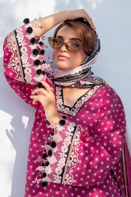 SAPPHIRE -3PC KARANDI  Bana Dori Printed  Shirt With Printed Duppta DF-KR-43