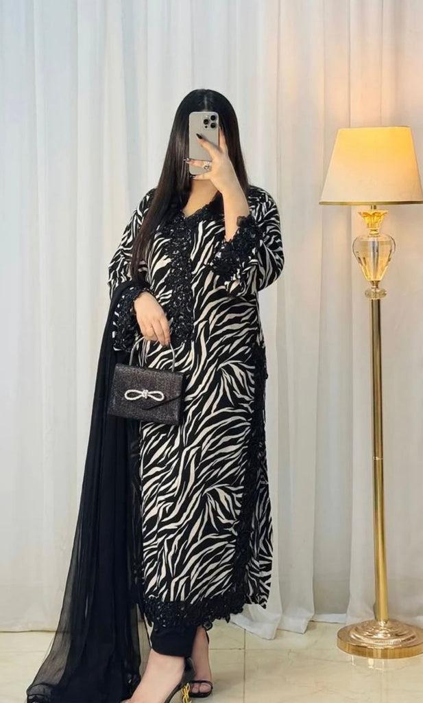 SAPPHIRE -3PC KARANDI  Bana Dori Printed  Shirt With Printed Duppta DF-KR-50
