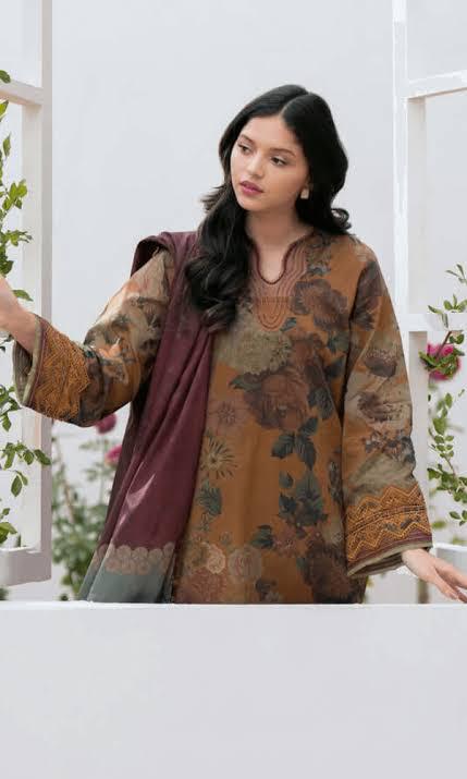 SAPPHIRE -3PC KARANDI  Bana Dori Printed  Shirt With Printed Duppta DF-KR-56