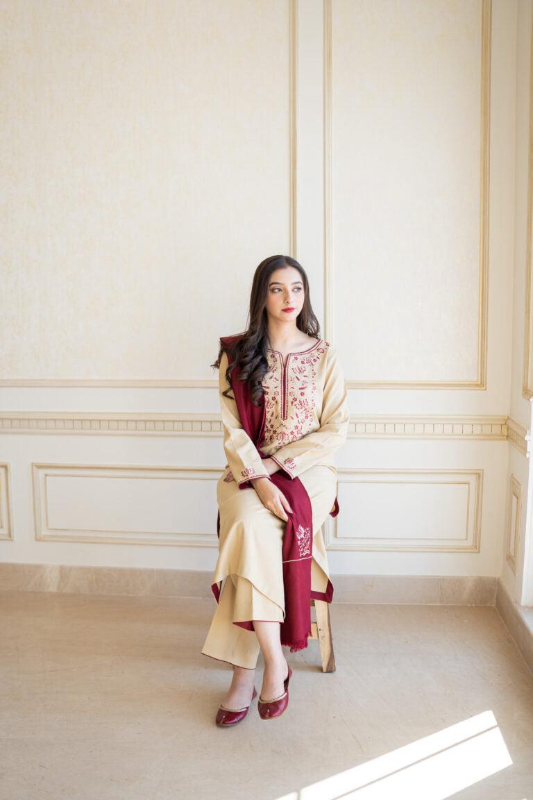 Aisling-3PC DHANAK – Elegant Embroidered Suit DF-DH-16