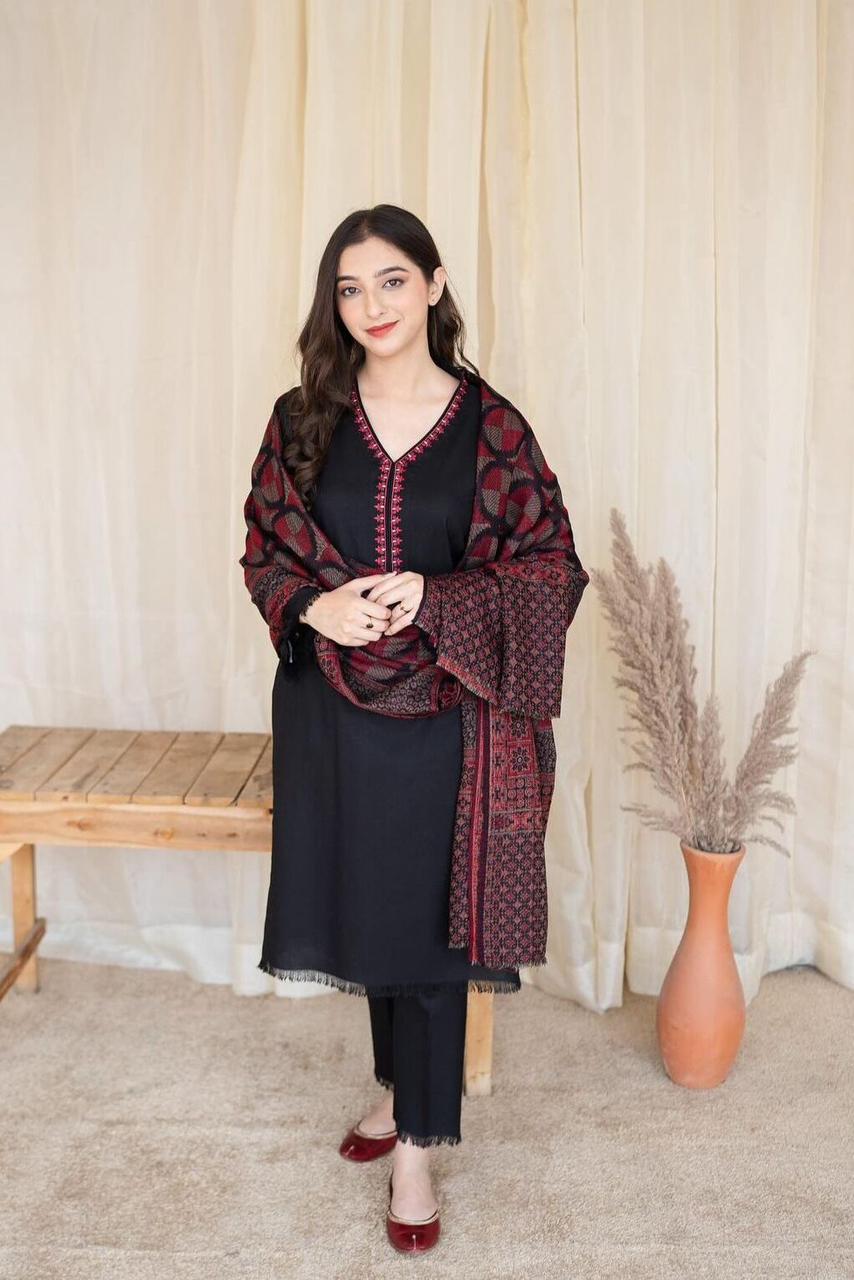 DYOT-3PC DHANAK – Elegant Embroidered Suit DF-DH-05