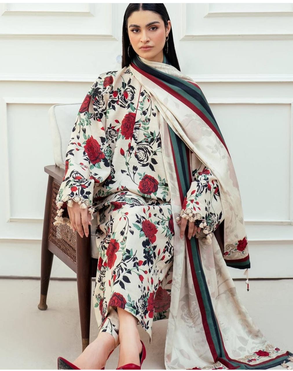 BAROQUE - 3PC Lawn Printed Shirt With Voile Printed Dupatta