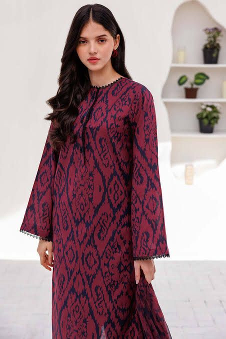SAPPHIRE -3PC KARANDI  Bana Dori Printed  Shirt With Printed Duppta DF-KR-27