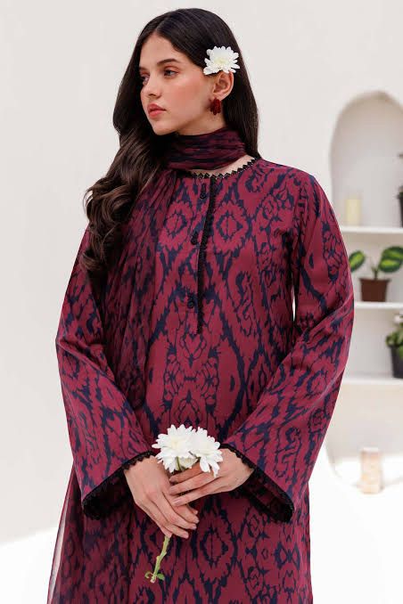 SAPPHIRE -3PC KARANDI  Bana Dori Printed  Shirt With Printed Duppta DF-KR-27