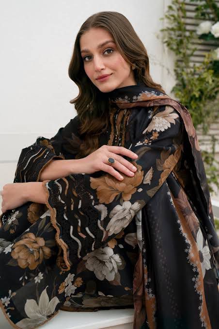 SAPPHIRE -3PC KARANDI  Bana Dori Printed  Shirt With Printed Duppta DF-KR-22