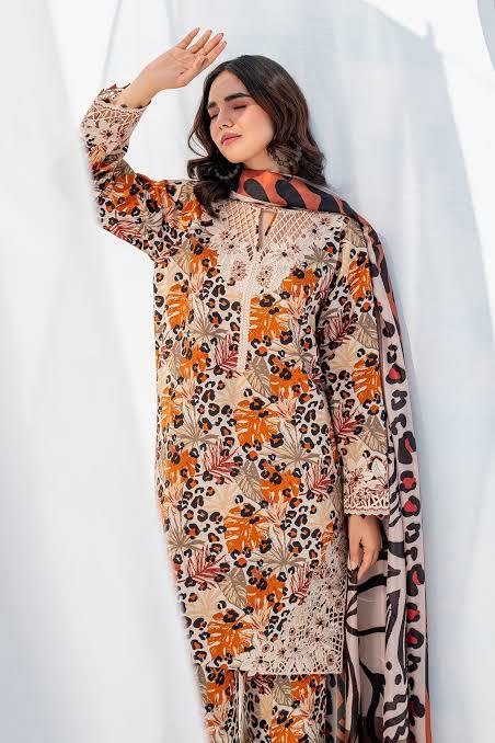 SAPPHIRE -3PC KARANDI  Bana Dori Printed  Shirt With Printed Duppta DF-KR-16