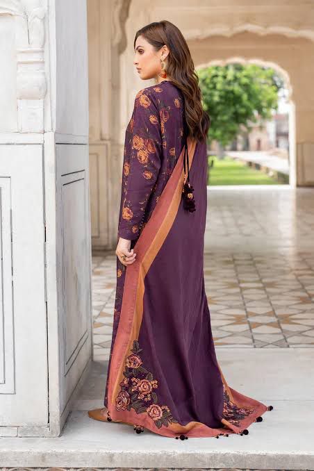 SAPPHIRE -3PC KARANDI  Bana Dori Printed  Shirt With Printed Duppta DF-KR-31