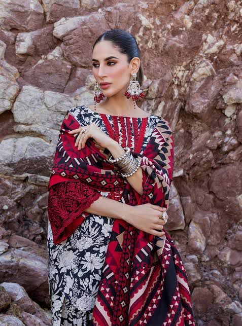 BAROQUE - 3PC Lawn Printed Shirt With Voile Printed Dupatta