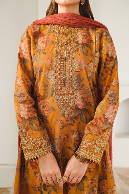 BAROQUE - 3PC Lawn Printed Shirt With Voile Printed Dupatta